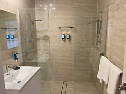 The Belmore Apartments Hotel