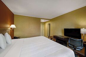 Quality Inn JFK Airport Rockaway Blvd