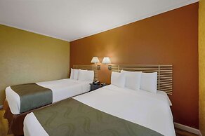 Quality Inn JFK Airport Rockaway Blvd
