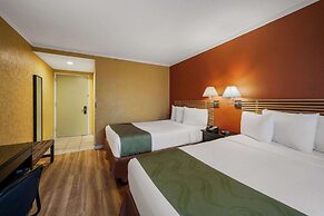 Quality Inn JFK Airport Rockaway Blvd