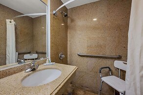 Quality Inn JFK Airport Rockaway Blvd