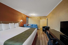 Quality Inn JFK Airport Rockaway Blvd