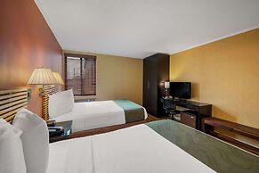 Quality Inn JFK Airport Rockaway Blvd