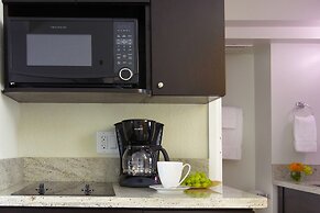 Skyline Island Colony Hotel