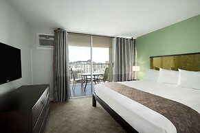 Skyline Island Colony Hotel