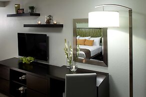 Skyline Island Colony Hotel