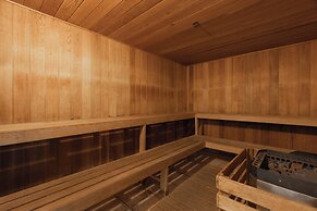 Holiday Inn Express and Suites Tremblant by IHG