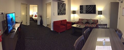 Hunts Hotel Liverpool