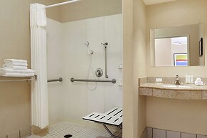 Homewood Suites by Hilton Oakland-Waterfront