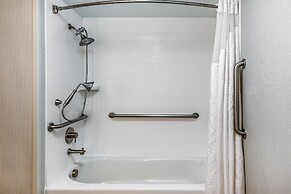 Holiday Inn Express Chapel Hill by IHG