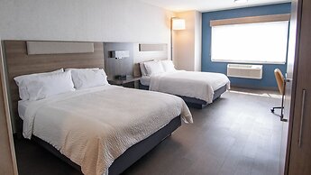 Holiday Inn Express Oakdale by IHG