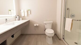 Holiday Inn Express Oakdale by IHG