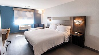 Holiday Inn Express Oakdale by IHG