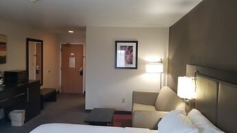 Holiday Inn Express Hotel & Suites Columbus-Groveport by IHG