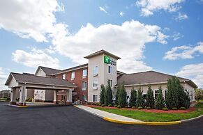 Holiday Inn Express Hotel & Suites Columbus-Groveport by IHG