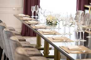 LOTTE City Hotels Tashkent Palace
