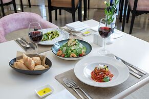 LOTTE City Hotels Tashkent Palace