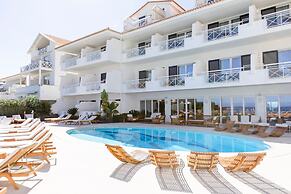 The Albatroz Hotel