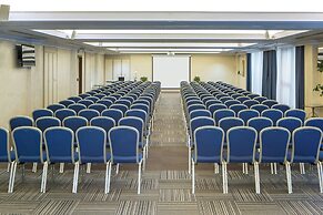 Courtyard by Marriott Rome Central Park