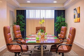 Courtyard by Marriott Rome Central Park