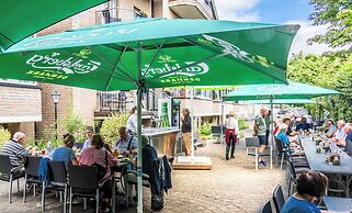 Sport - und Tagungshotel De Poort