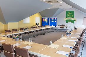 Sport - und Tagungshotel De Poort