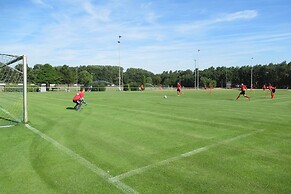 Sport - und Tagungshotel De Poort