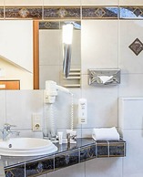 Sport - und Tagungshotel De Poort