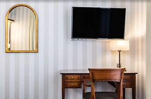 Intelier Palacio de San Martín Hotel