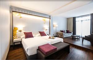 Intelier Palacio de San Martín Hotel