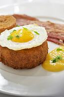 Threadneedles, Autograph Collection