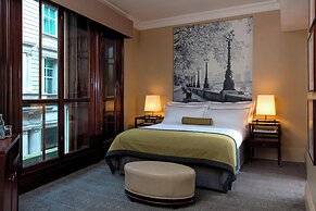 Threadneedles, Autograph Collection