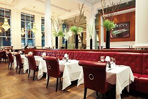 Threadneedles, Autograph Collection