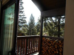 Val d'Isere by Mammoth Reservation Bureau