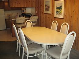 Val d'Isere by Mammoth Reservation Bureau