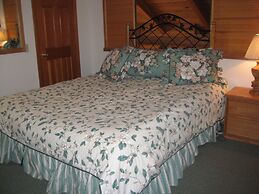 Val d'Isere by Mammoth Reservation Bureau