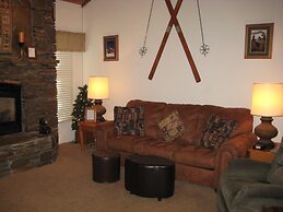 Val d'Isere by Mammoth Reservation Bureau