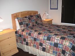 Val d'Isere by Mammoth Reservation Bureau