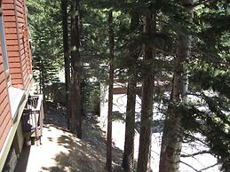 Val d'Isere by Mammoth Reservation Bureau