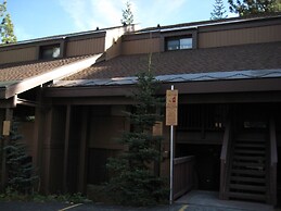 Val d'Isere by Mammoth Reservation Bureau