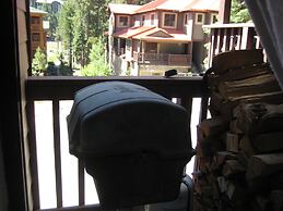 Val d'Isere by Mammoth Reservation Bureau