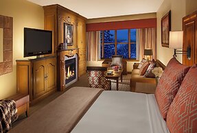 Snake River Lodge & Spa