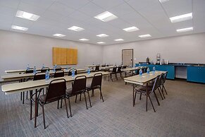 Country Inn & Suites by Radisson, Cincinnati Airport, KY