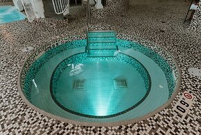 Coast Nisku Inn & Conference Centre