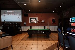 Coast Nisku Inn & Conference Centre