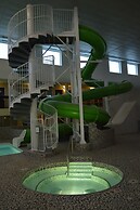 Coast Nisku Inn & Conference Centre