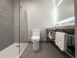 Coast Nisku Inn & Conference Centre