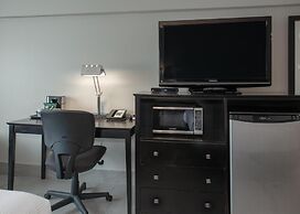 Coast Nisku Inn & Conference Centre