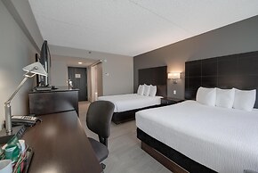 Coast Nisku Inn & Conference Centre