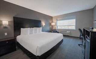 Coast Nisku Inn & Conference Centre